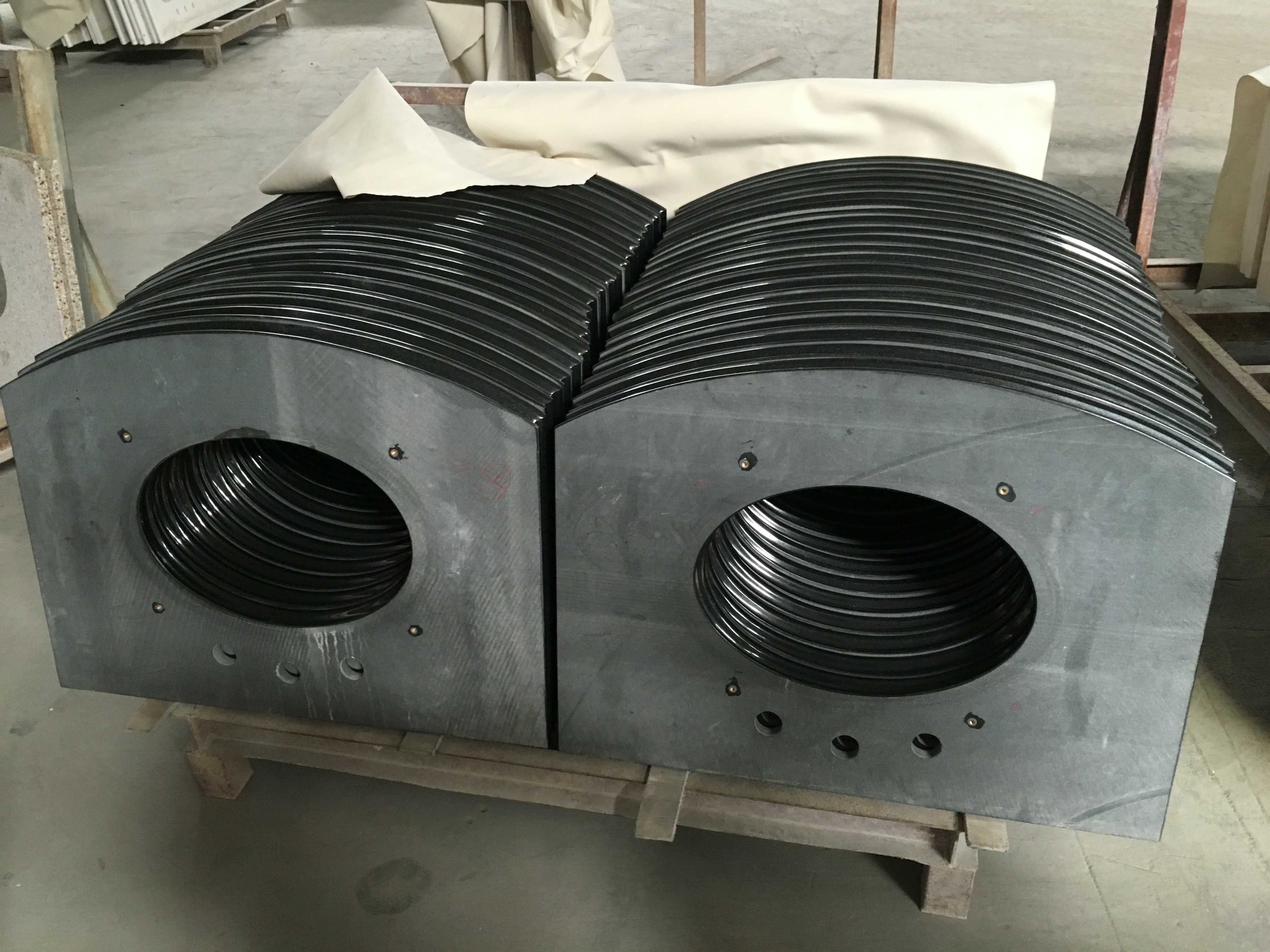 Shanxi Black Vanitytop